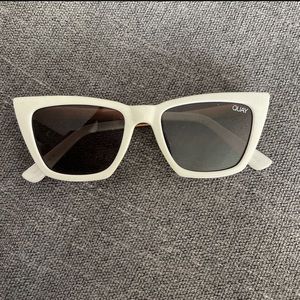 QUAY SUNGLASSES